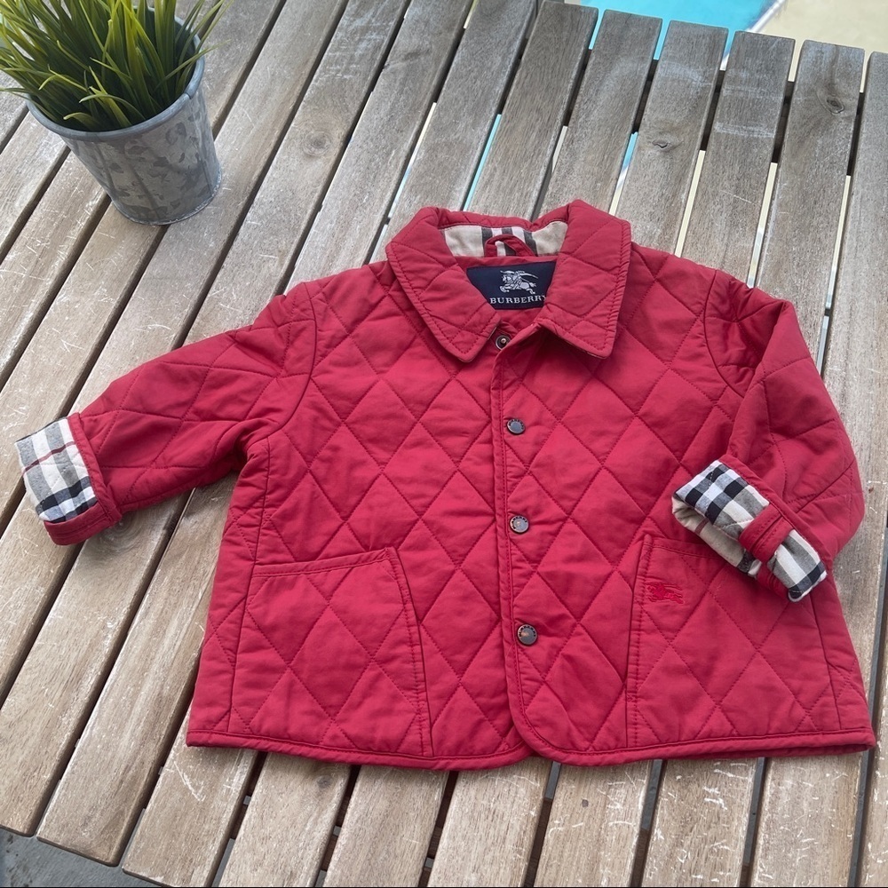 Burberry Vest jacket 2T lightly fleeced Burberry red for boys and girls